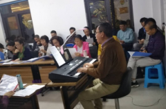 学习声乐培训如何练习歌唱时的呼吸